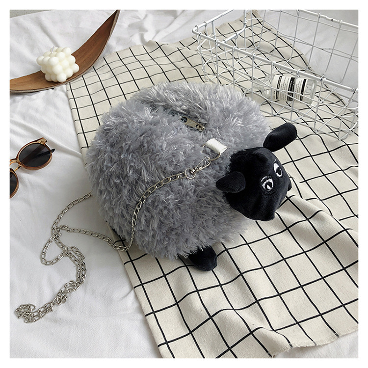 All Seasons Season Women's Plush Sheep Cute Cylindrical Zipper Crossbody Bag