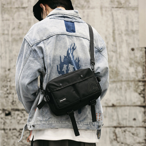 Cross-border wholesale shoulder bag men's trendy street fashion brand personality hip-hop retro casual student Korean version backpack messenger bag