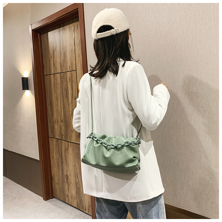 Cloud Fashion Casual Messenger Simple Diagonal Shoulder Bag display picture 9