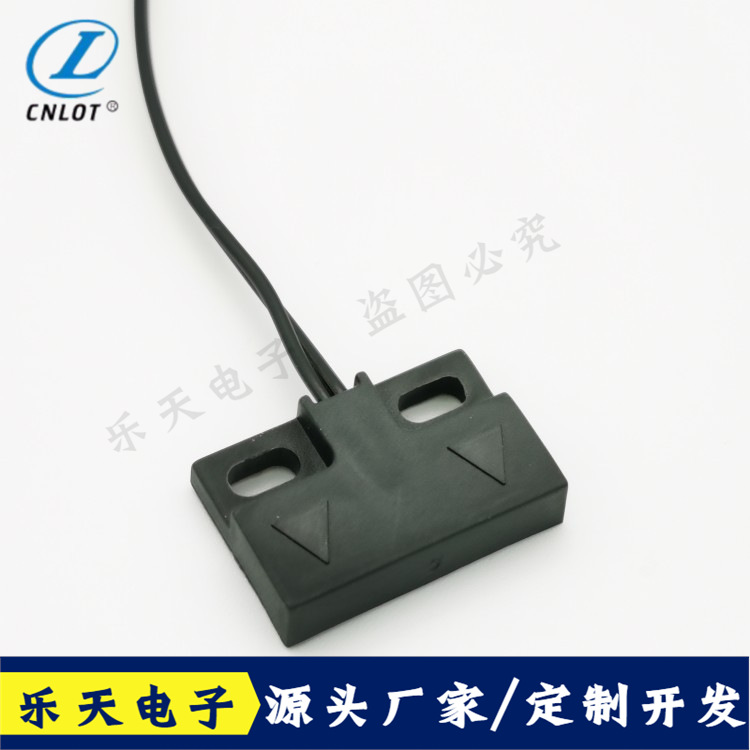 非标定制黑色方形干簧管式接近开关GS002 磁簧接近开关常开型