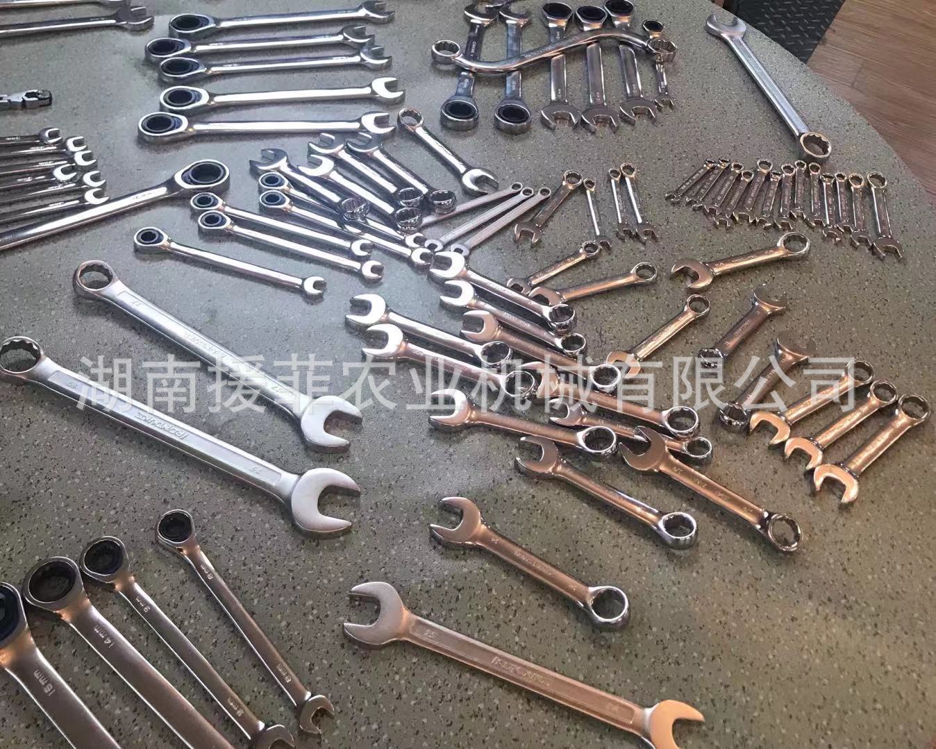 沪工牌 内销/出口活动扳手 两用扳手    单色双色 沾塑柄扳手