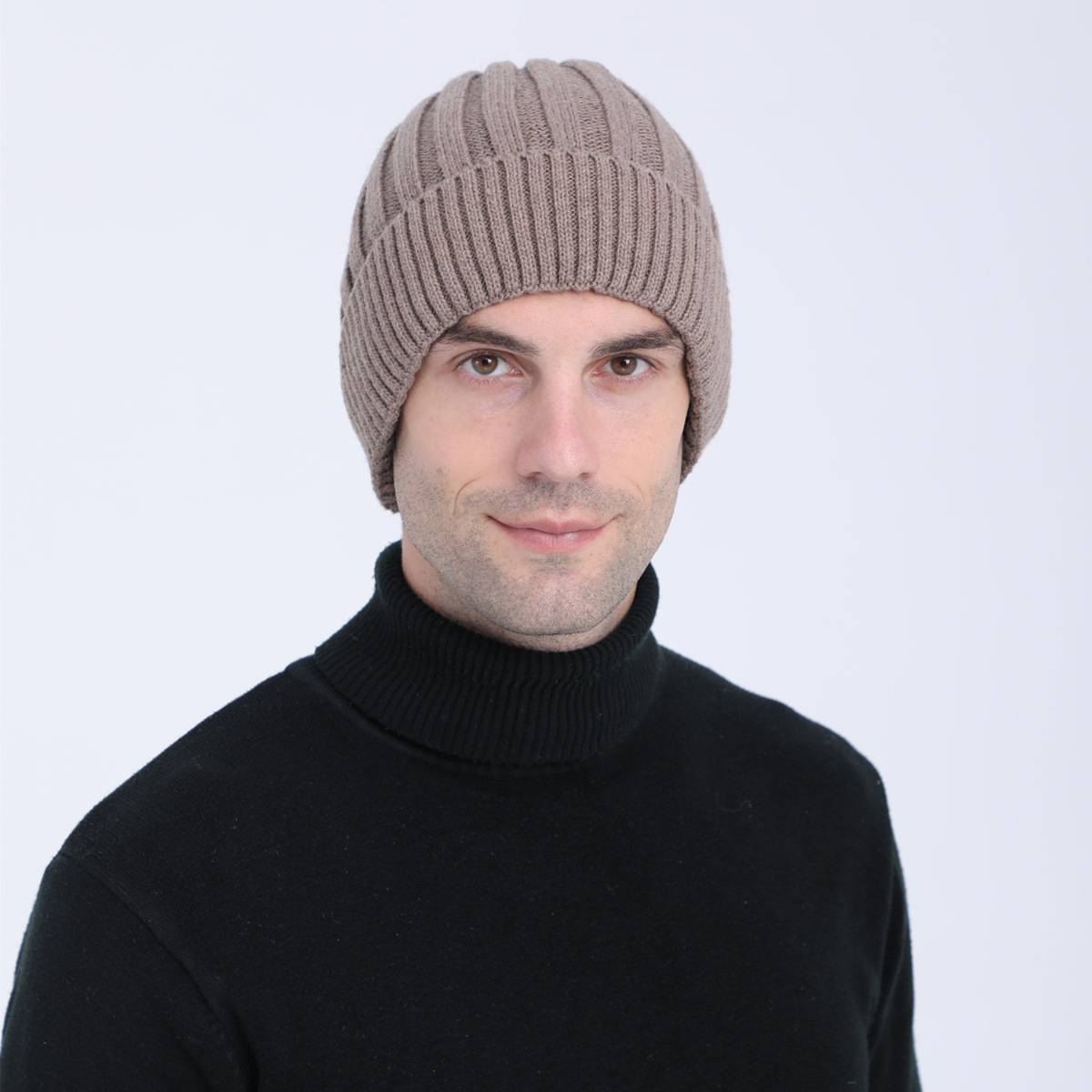 Berretto beanie in maglia di lana per uomo e donna_voghion.com