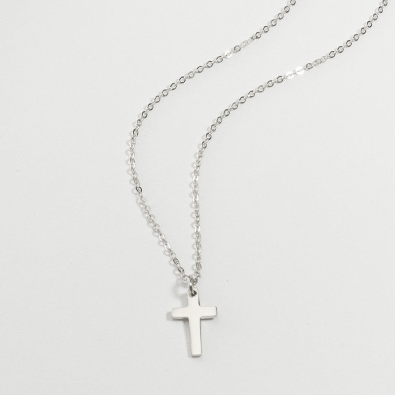 Simple S925 Silver Temperament Cross Clavicle Chain Necklace display picture 3