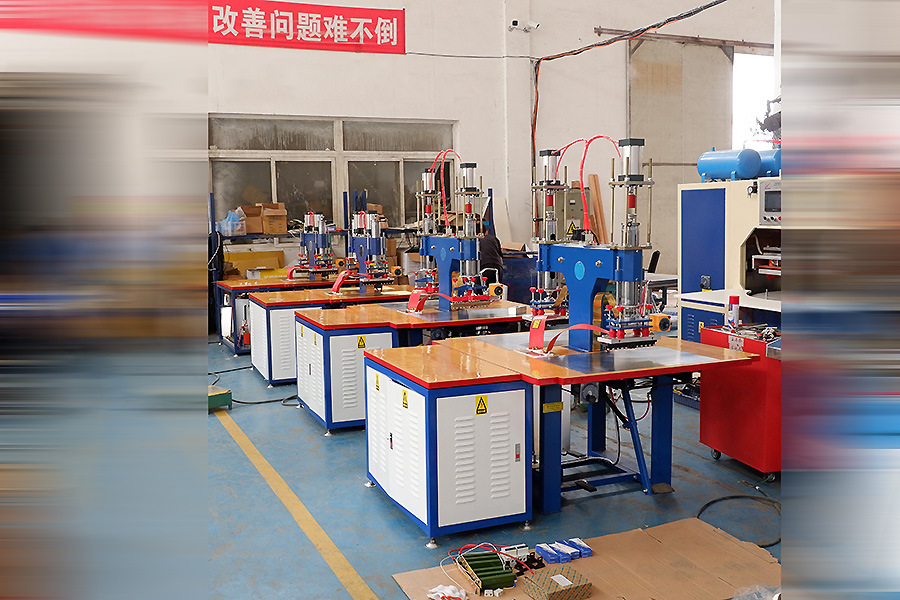 一次性雨衣拉链高周波热合机