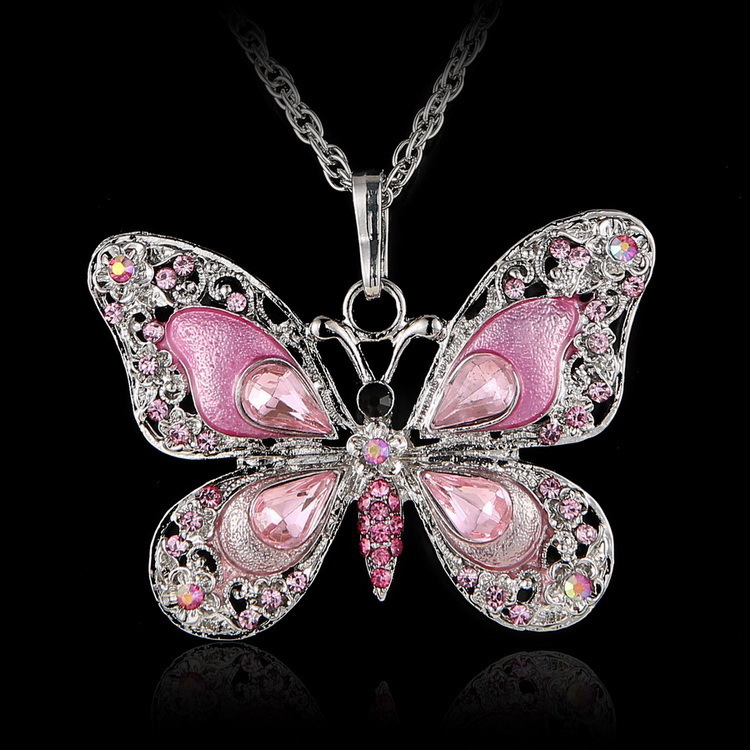 Lujoso Mariposa Aleación Enchapado Embutido Diamantes De Imitación Mujeres Collar Colgante display picture 3