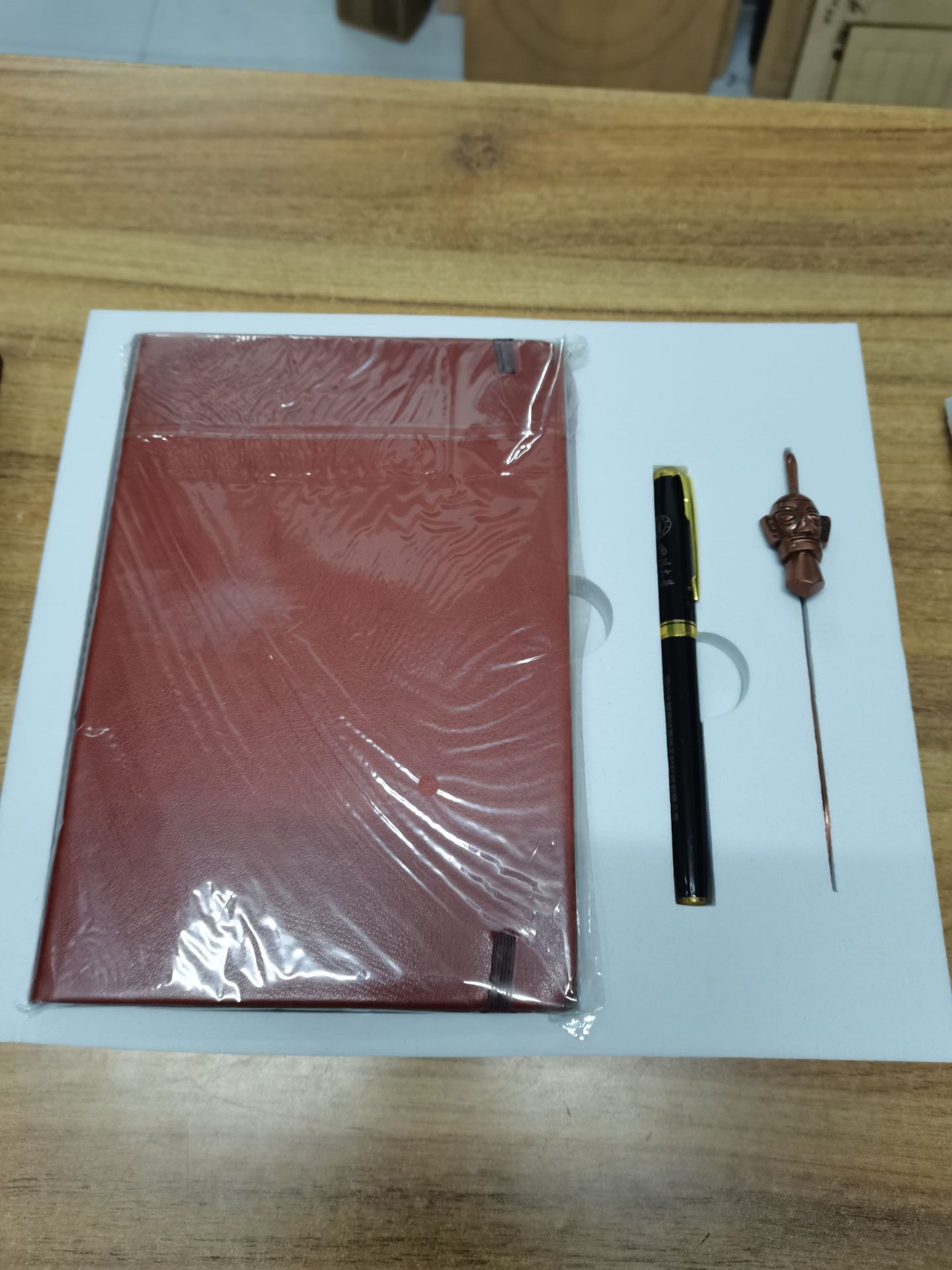 供应礼品内衬植绒eva泡沫 钢笔缓冲减震包装泡棉