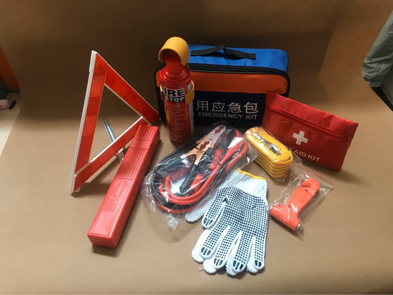 Car tool kit car emergency kit car rescue kit emergency tool set fire extinguisher annual inspection gift insurance