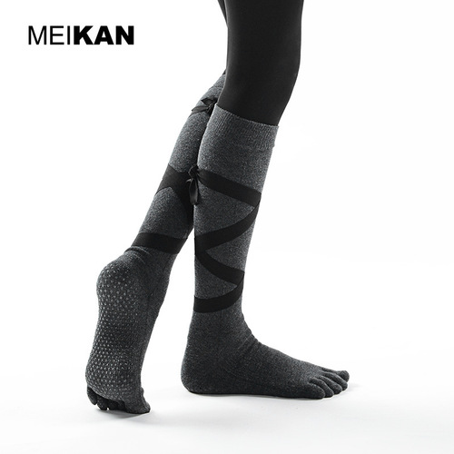 meikan beautiful strappy high toe socks, silicone non-slip sports socks for women, autumn and winter long full toe yoga socks