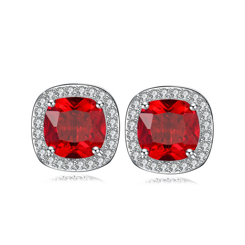Cross-border E-commerce Men's Minimalist Square Diamond Micro-set Zirconia Earrings Four-prong Setting Small Earrings Small Quantity Wholesale