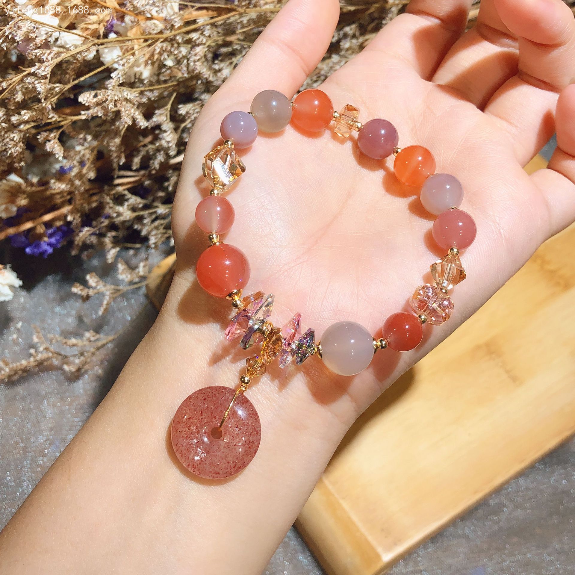 Agate crystal