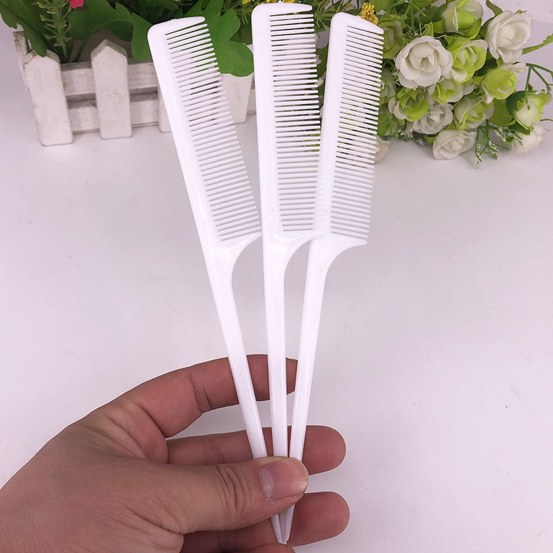 白色尖尾梳1.jpg