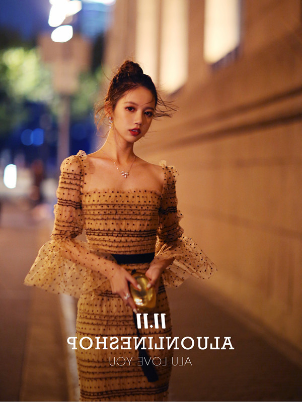 ALU 夢回午夜巴黎 越夜越美麗 重磅定制波點絲絨連衣裙 现货