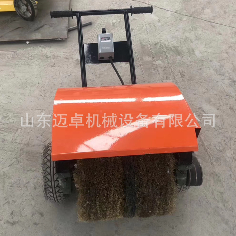 厂家手推式除锈机 彩钢瓦除锈机 铁钢板翻新去锈机电动除锈机