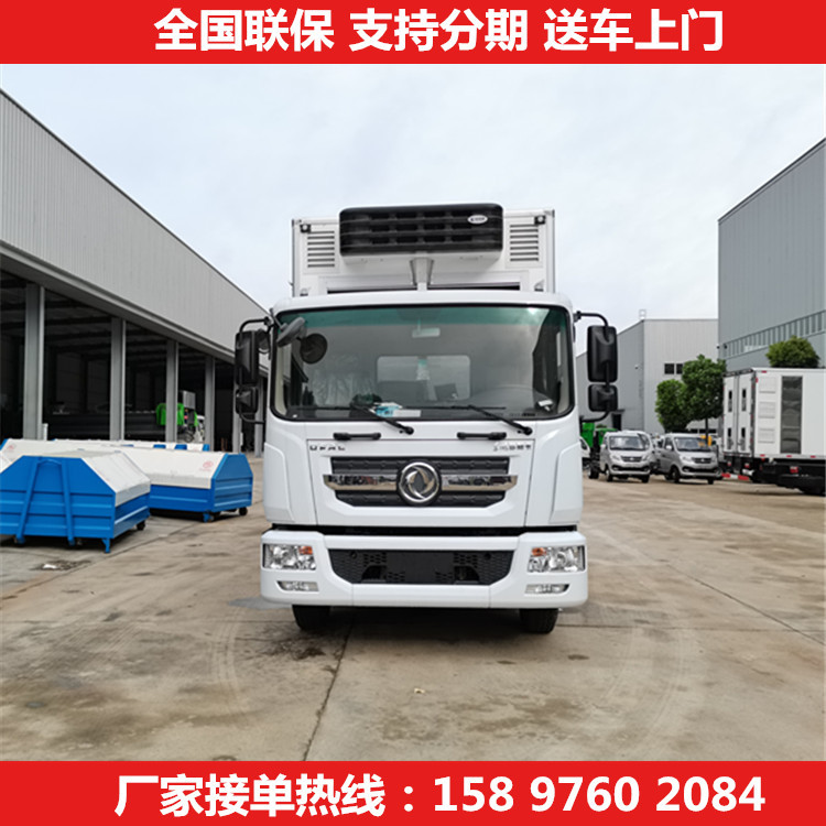 東風多利卡D9運豬車