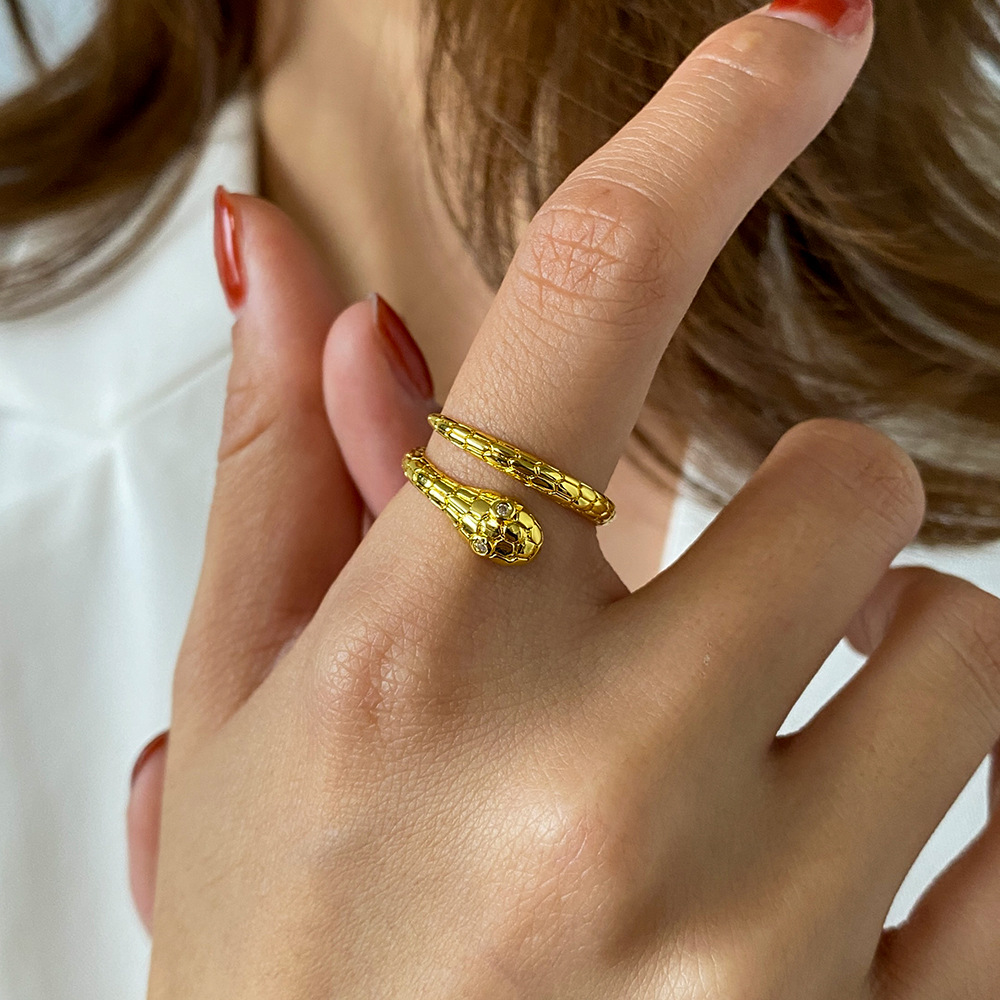 Opening Adjustable Fashion Retro Snake-shaped Ring display picture 2