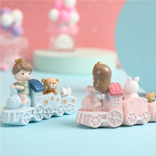 Car ornaments resin crafts small train birthday cake baking boys and girls first birthday dessert table decoration