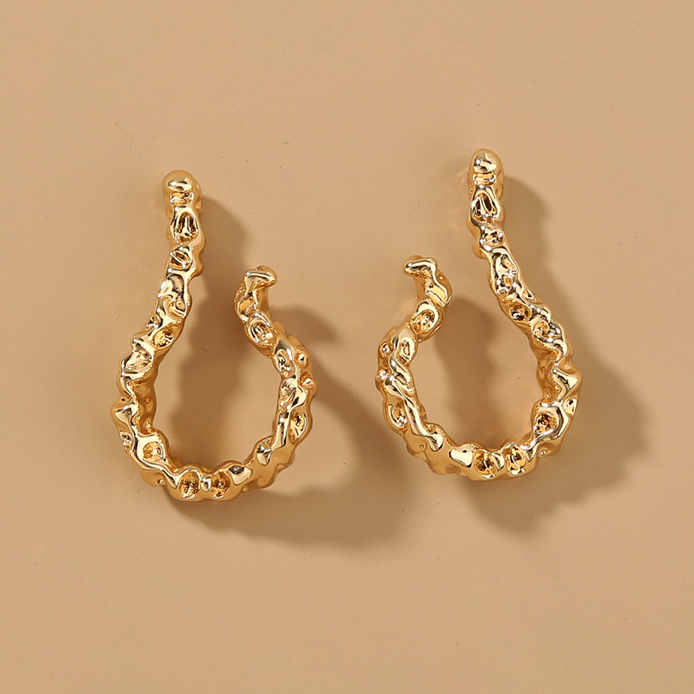 New Fashion Style Abstract Metal U-shaped Irregular Earrings display picture 1