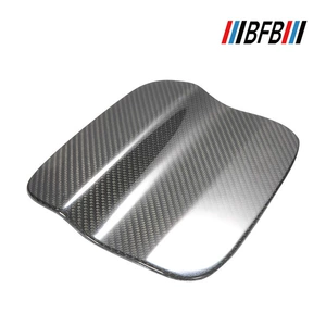 BMW X5 F15 2014-2018 Karbon Fiber Yanacaq Bakı Qapağı Etiketi Quru Karbon Qapaq