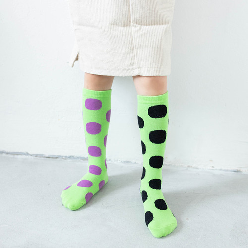 Children's socks, straight without heel, large polka dots, versatile mid-calf socks for children of all sizes, bright candy color with cotton socks