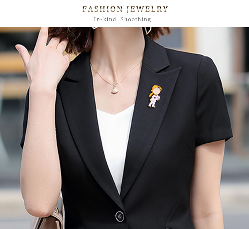 Fashion Girl Alloy Brooch display picture 5