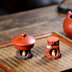 Wholesale Yixing Zisha Creative Tea Pet, Squirrel Fun Lid Stand for Tea Table Ornament, Gongfu Tea Set Accessories