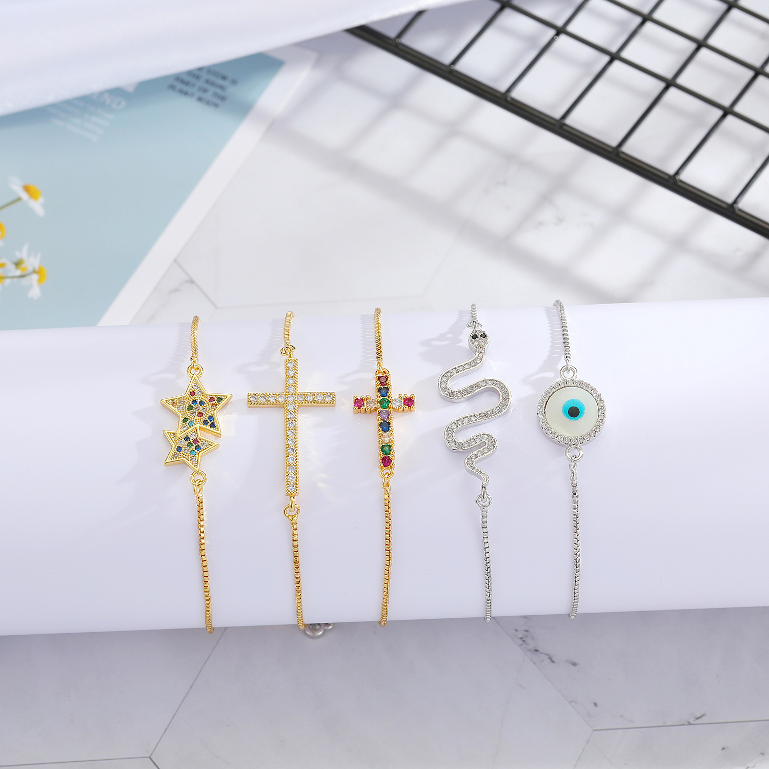 10g Weight No Inlaid Inlay Material Bracelets Classification Wedding, Travel, Birthday, Festival Occasion Alloy Material Geometric Pattern Women'S Gender White, Silver Color Geometric No Inlaid Alloy Chain & Link Bracelets Wholesale 4