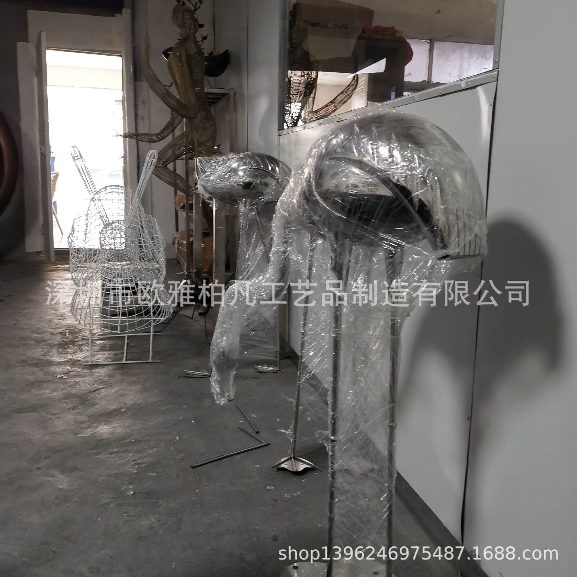 玻璃钢厂家 异形铸铜雕塑 人物动物 景观雕塑 商业美陈铁艺玻璃钢