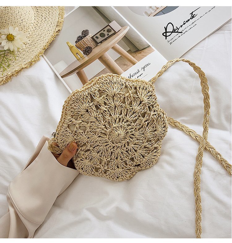 New Simple Hollow Portable Woven Shoulder Bag display picture 36