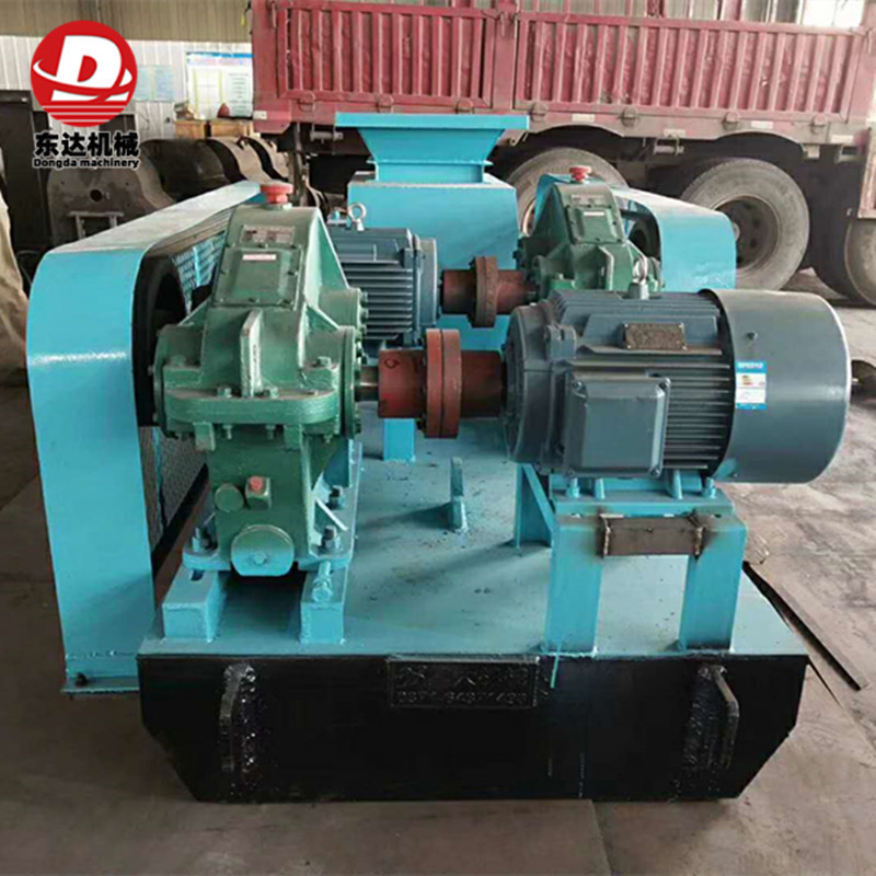 2020新型对辊模板破碎机对辊破碎机齿辊碎石机双轴耐火材料粉碎机