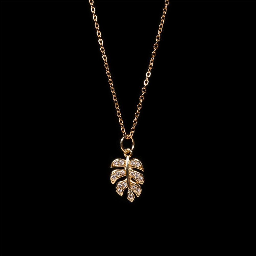 New Leaf Simple Diamond Leaf Women's Copper Pendant Clavicle Chain Fashion Accessories display picture 6