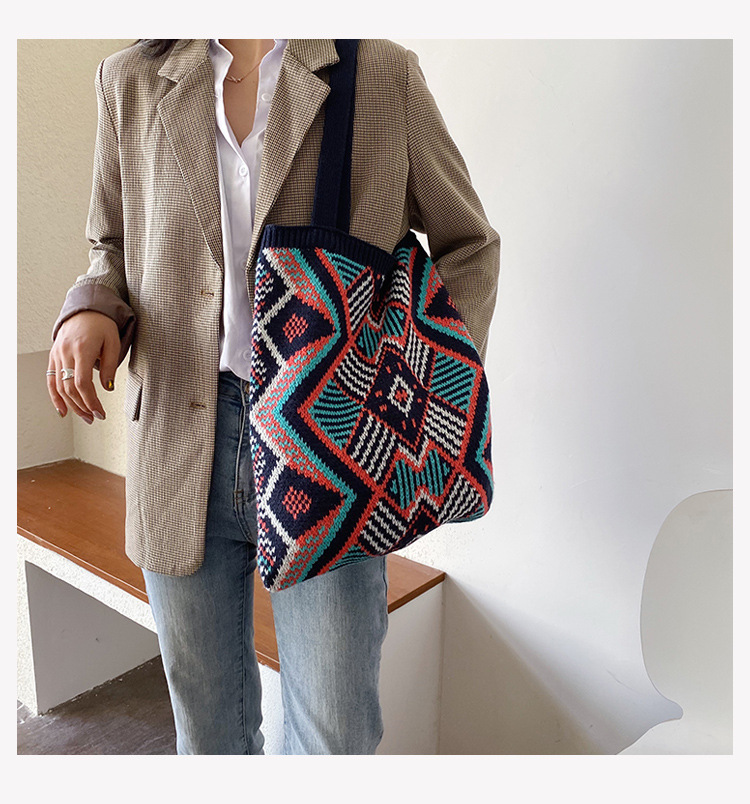 Color Block Pattern Autumn Season Women'S Gender Women's Ethnic Style Color Block Knit Shopping Bags