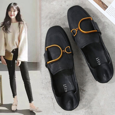 Hong Kong Chaopai Hong Kong 2020 Autumn new pattern Versatile black leather shoes England A pedal Flat bottom Single shoes