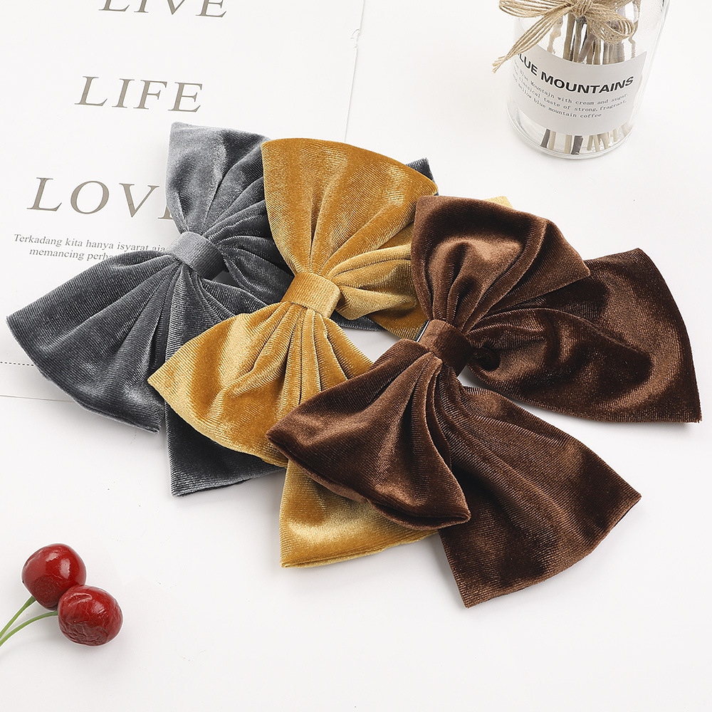 Korean Gold Velvet Large Bow Hair Clip Fashionable Spring Clip Cheap Hair Clip display picture 13