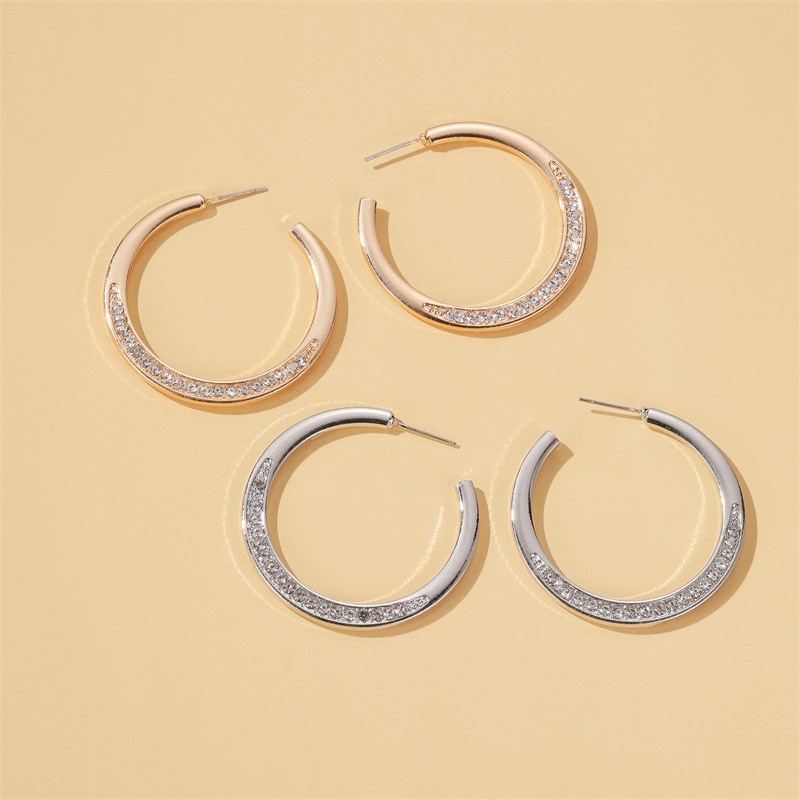 Hot Selling Earrings Temperament Simple Zircon C-type Earrings Cold Wind Minimalist Round Opening Earring Wholesale display picture 2
