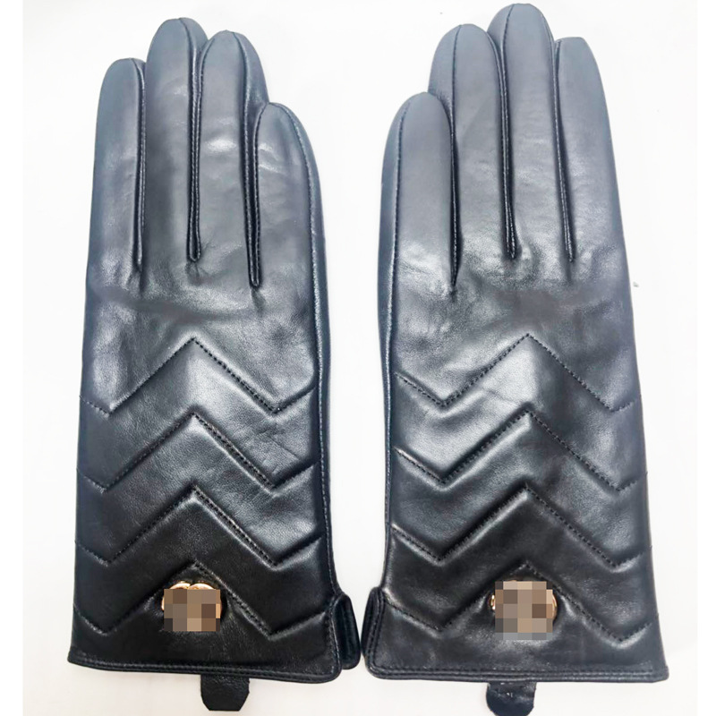 Ů ����Ƥ���׻��Ᵽůʱ��Ʒ�Ƽ��޷�ָ��������2021�����