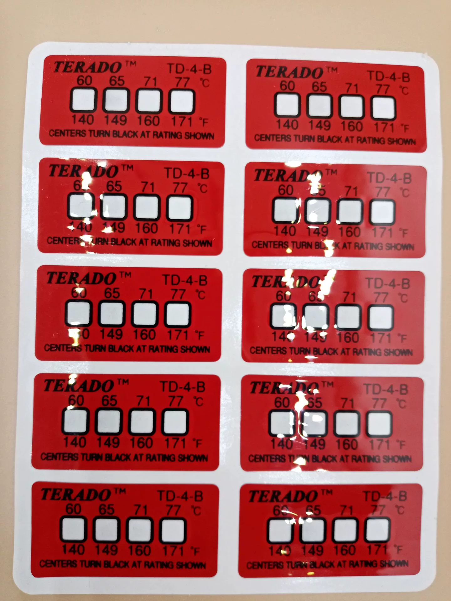 Необратимый патч для измерения температуры TD-4-B(66-77 градусов) этикетка с датчиком температуры необратимая поставка бумаги для измерения температуры