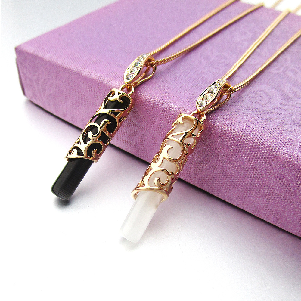 �¿� ʱ�к�è��ʯ��׹���� �ʯ����������� Ů������ һ������