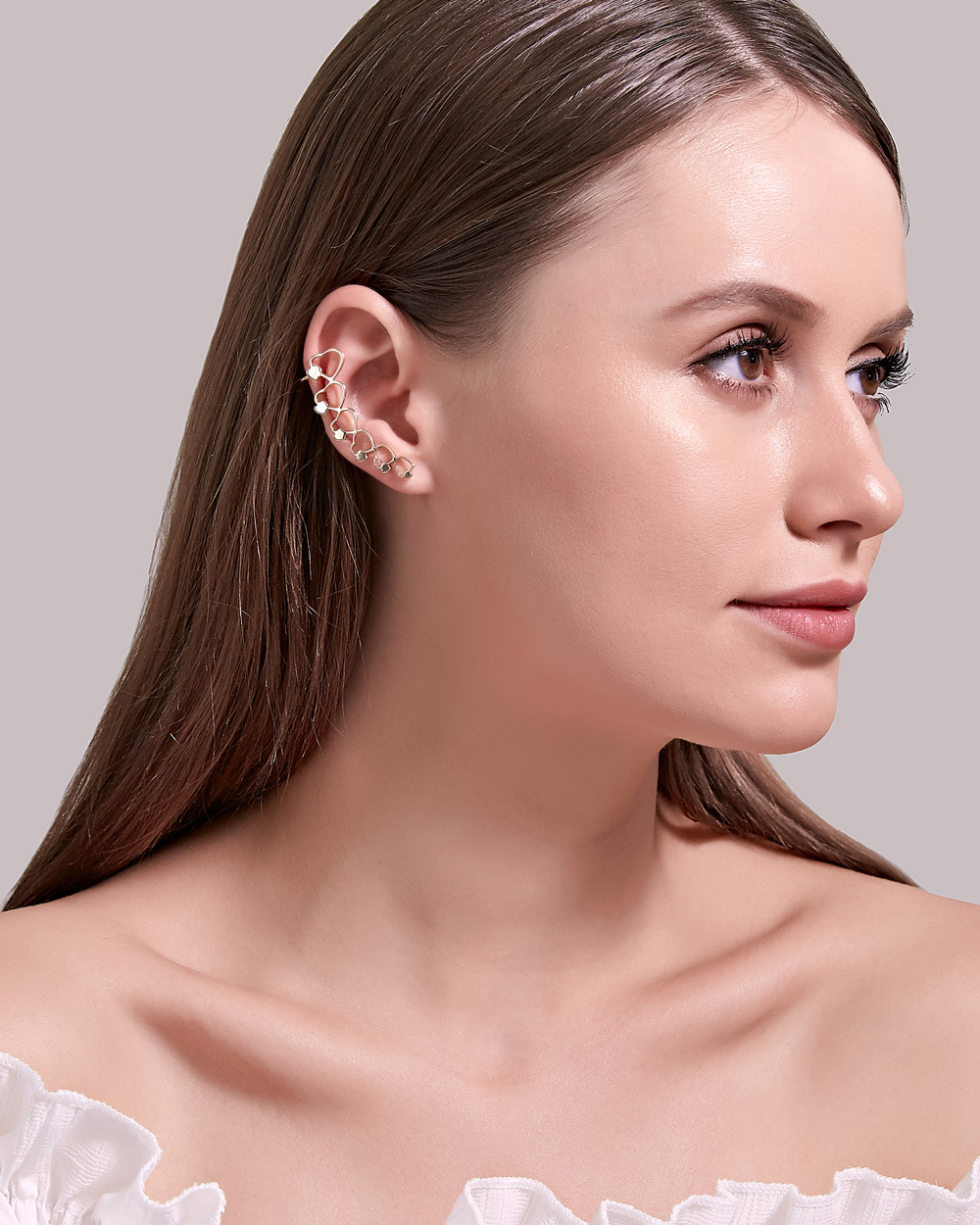 New Ear Clip Earrings Simple Stars Love Ear Hooks Non-mainstream Single Ear Clip Ear Jewelry Wholesale Nihaojewelry display picture 2
