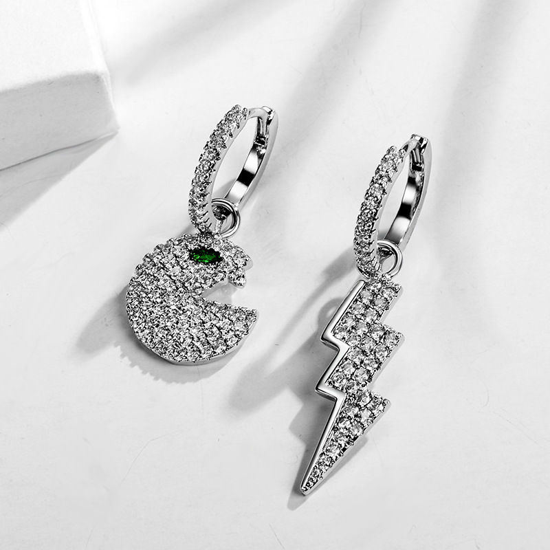 New Fashion Lightning Asymmetric Earrings Micro-set Zircon Hypoallergenic Earrings Wholesale display picture 2