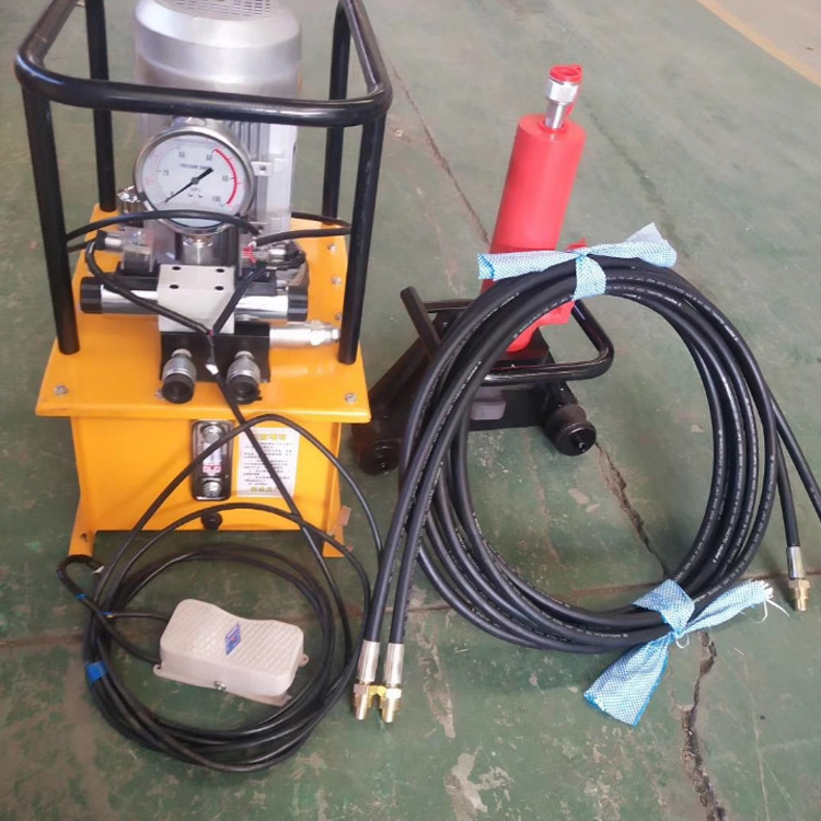 钢筋冷挤压机钢筋套筒冷挤压机钢筋连接设备桥梁钢筋连接器