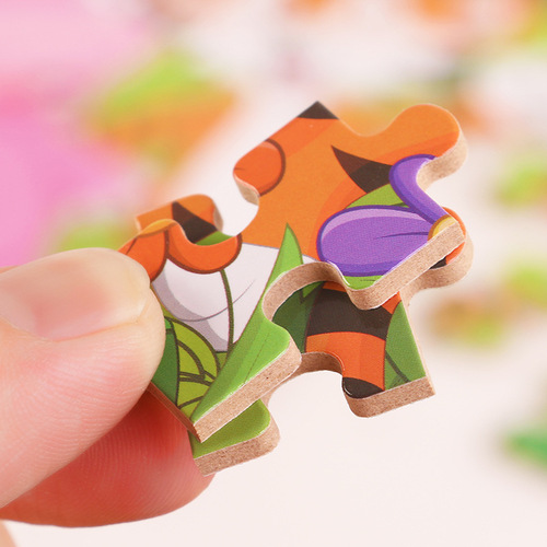 Children's wooden early education extra-large 200-piece iron box jigsaw puzzle animation street stall hot-selling toy agent wholesale