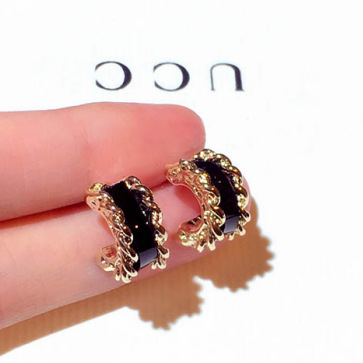 Fashionable sophisticated trend elegant universal earrings