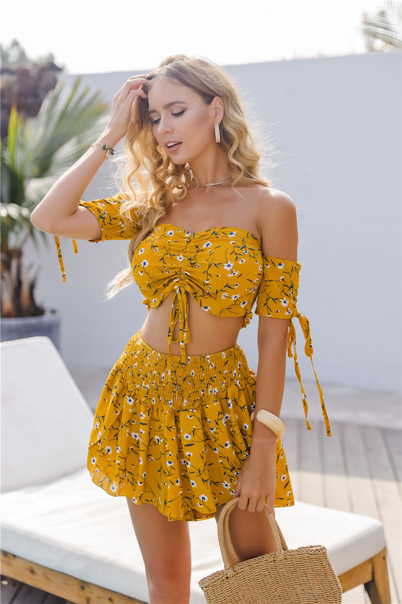 off-the-shoulder drawstring slim floral tops and shorts suits NSHNF117256