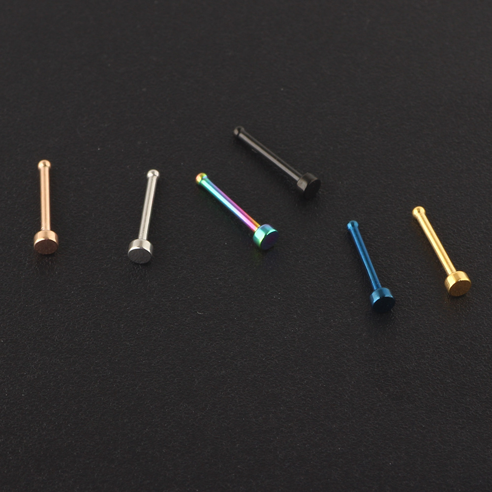 Pointed titanium steel lip stud product view
