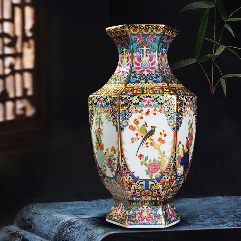 景德镇陶瓷 器珐琅彩花瓶新中式乾隆客厅装饰品六方玄关摆件