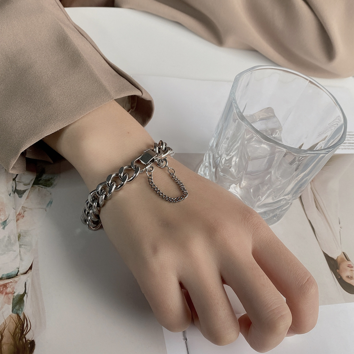 dea98680d0a361b9e6f58a109f98a8