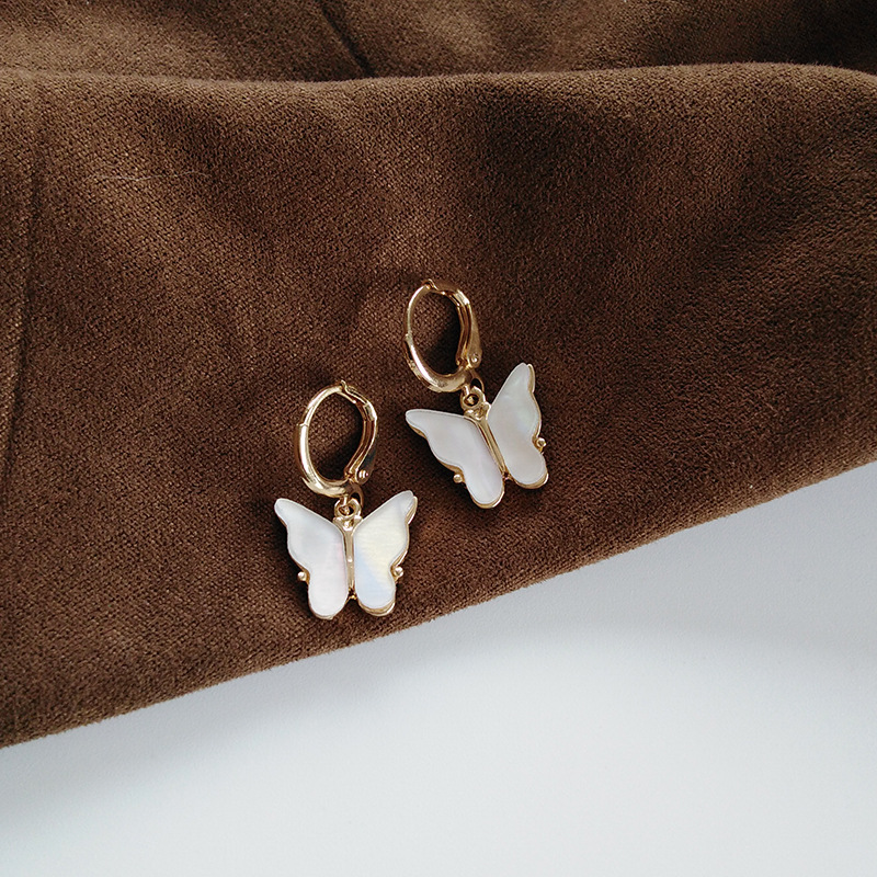 Korea New Butterfly Earrings Simple Style Pop Earrings Wholesale Nihaojewelry display picture 2