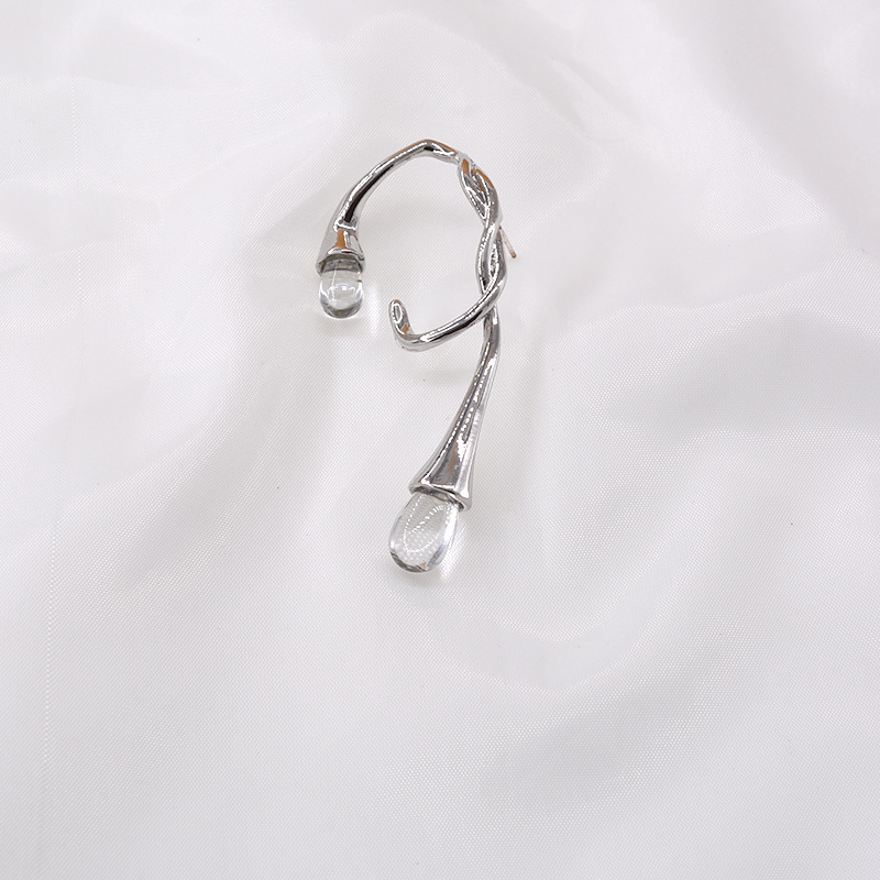 Simple New Irregular Ear Hooks Pierced  Earrings Wholesale Nihaojewelry display picture 2