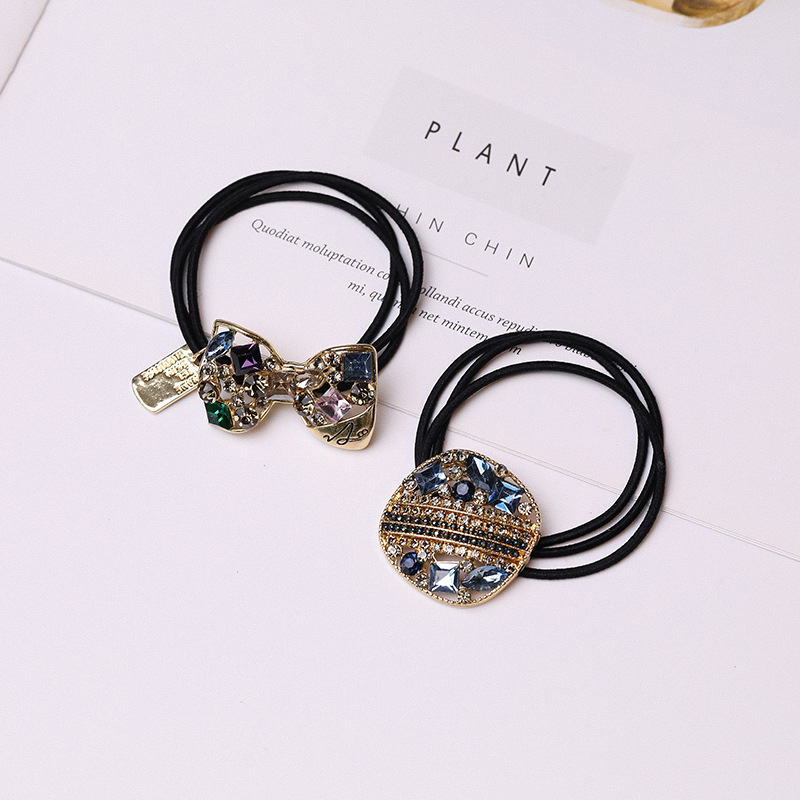 20g Weight Hair Tie Hair Accessories Type 1 Piece Quantity Daily, Street Occasion Alloy Material Bow Knot Pattern All Seasons Season Women's Gender Simple Style, Classic Style Style Simple Style Classic Style Women's Bow Knot Alloy Hair Tie 3