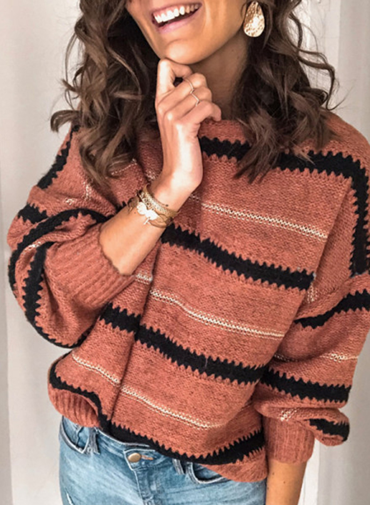 striped long-sleeved round neck pullover sweater  NSSI10985